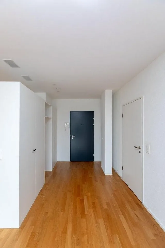 Wunderschöne, helle 2.5-Zimmerwohnung im Kreis 4 zu vermieten