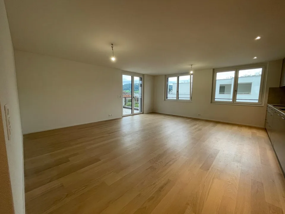 Moderne 2.5 Zimmer-Neubauwohnung direkt beim Bahnhof Aadorf