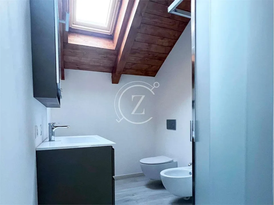 BIRONICO - Appartement mansardé de 3.5 pièces