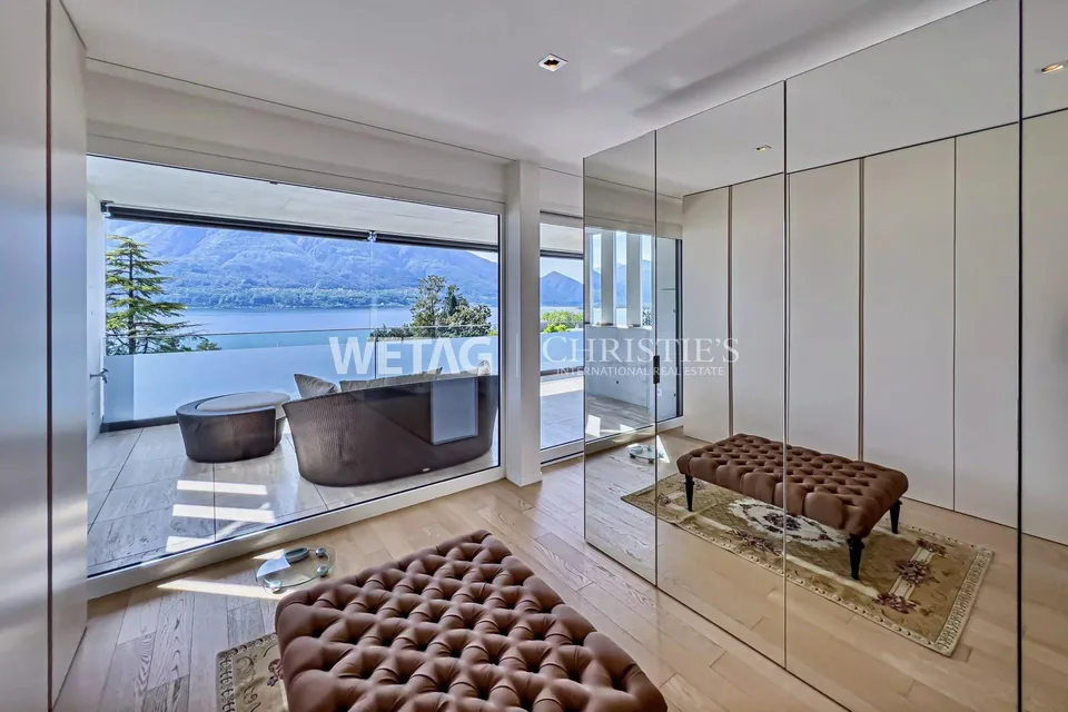 Minusio: Elegante lusso designer duplex penthouse in vendita sul Lago Maggiore con vista mozzafiato sul lago – foto 10 di 12