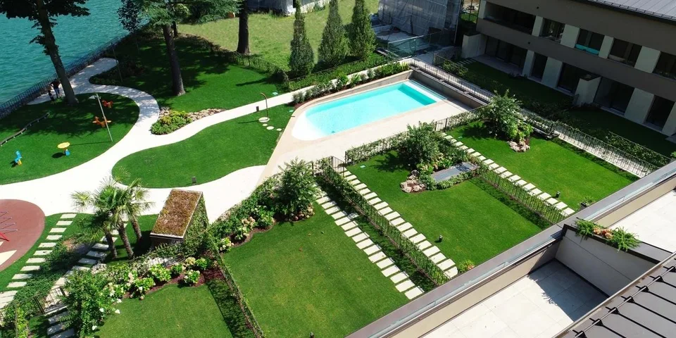 Elegante Duplex presso Complesso Residenziale fronte lago di Lugano