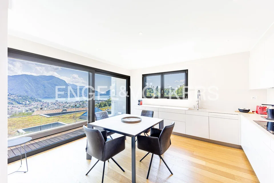 Prestigeträchtiges Penthouse mit atemberaubender Seesicht