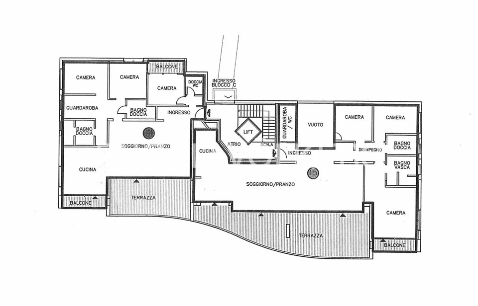 Prestigioso attico 4.5 locali con vista mozzafiato – foto 12 di 14