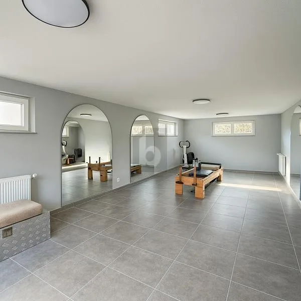 Komplett renoviertes modernes Ausnahmehaus