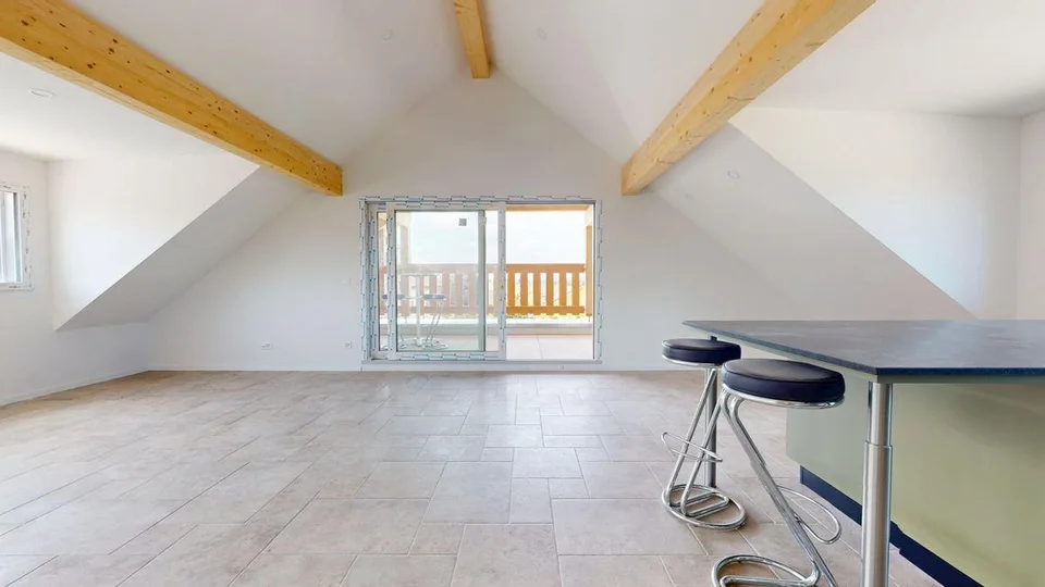 Attique avec loggia à Domdidier !