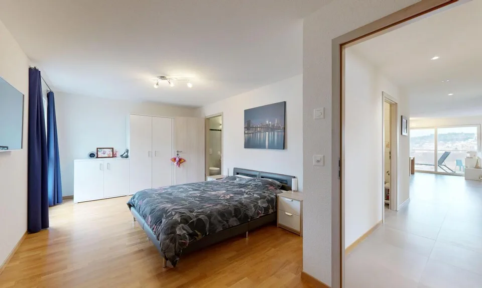 T4 Apartment of 106 m² with mountain view in La Chaux-de-Fonds – photo 7 of 18