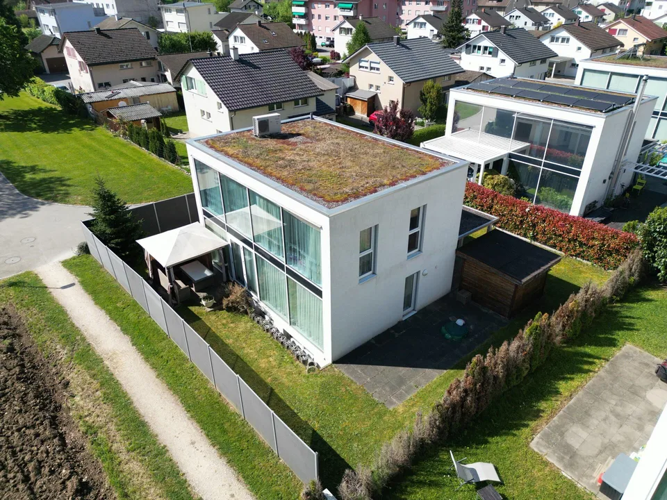 Modernes Einfamilienhaus in Balsthal mit Jura-Weitblick