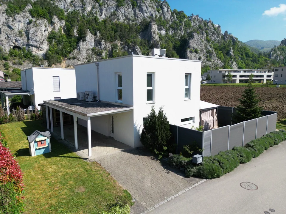 Modernes Einfamilienhaus in Balsthal mit Jura-Weitblick