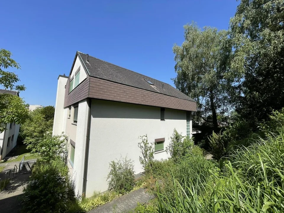 Bezaubernde Maisonette-Dachwohnung in Binningen – Foto 14 von 14