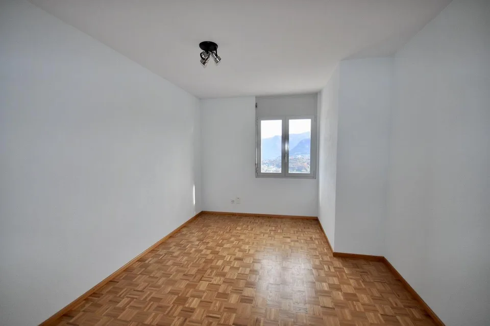 9 Zimmer Einfamilienhaus in Vernate – Foto 21 von 27