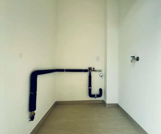 Elegante 2,5-Zimmer-Neubauwohnung mit privatem Garten und Doppelgarage – Foto 6 von 10