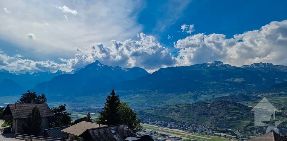 Apartment with 4.5 rooms close to Sion and the 4 Valleys domain