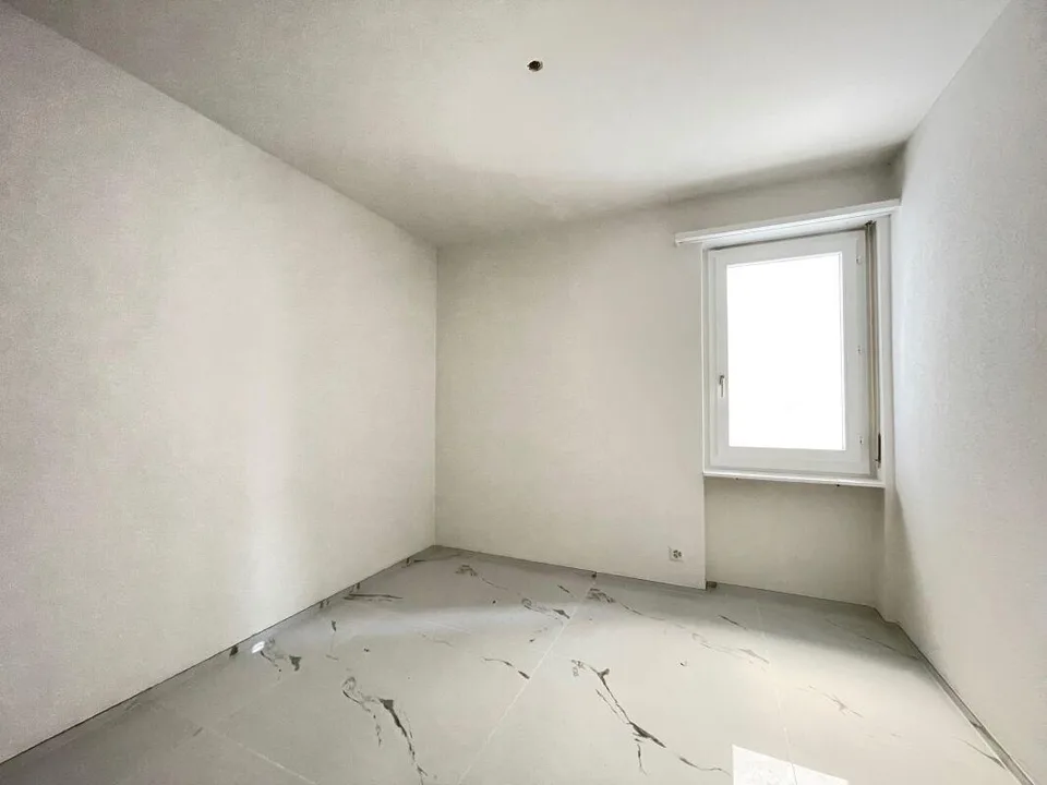 Geräumige, komplett renovierte 4.5-ZWg – Foto 7 von 9