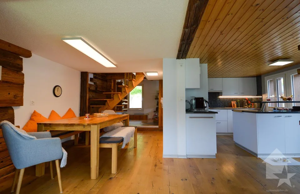 Idyllic Triplex Apartment