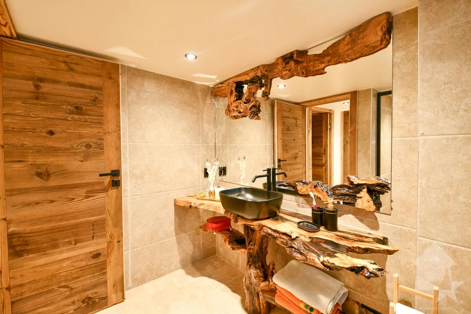 Magnifico chalet di carattere, completamente rinnovato – foto 18 di 21