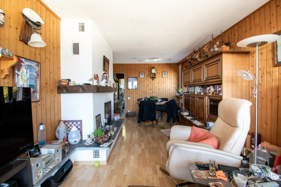 Charmantes 2.5-Zimmer-Wohnung mit großer Terrasse