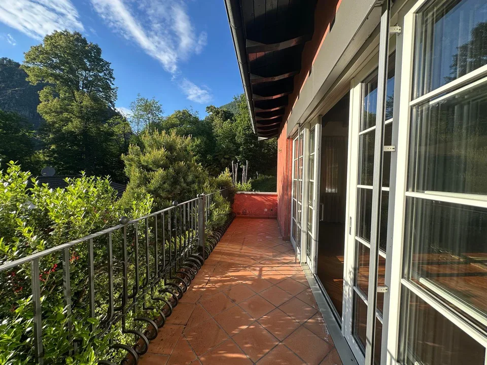 Villa con piscina panoramica, sauna e vista spettacolare sopra Locarno