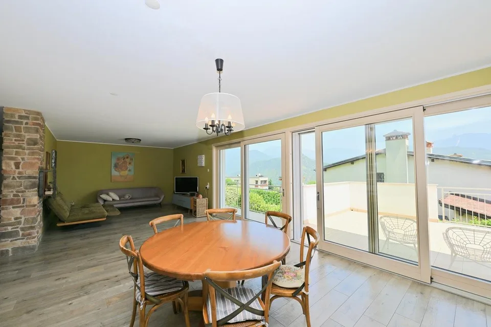 Villa in Posizione Panoramica: Prezzo Trattabile - si Valutano Offerte – photo 10 sur 21