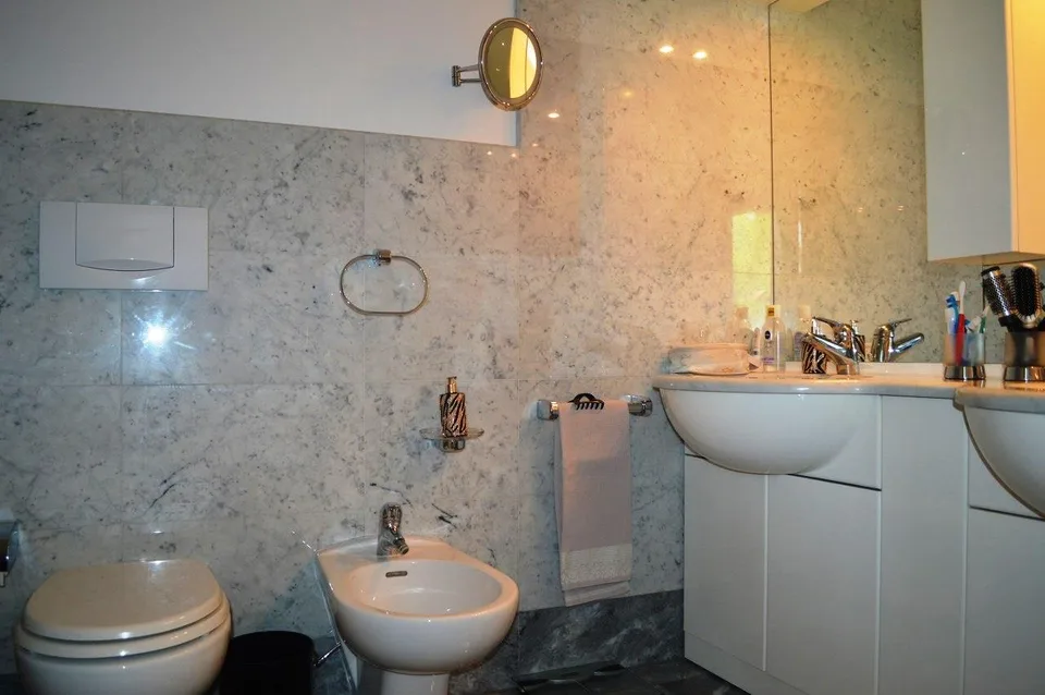 Wohnung 4.5 Zimmer Duplex mit Garten – Foto 9 von 12