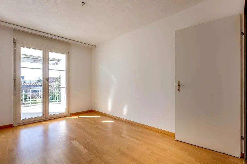 Grosszügige Wohnung mit zwei Balkonen in idealer Lage!