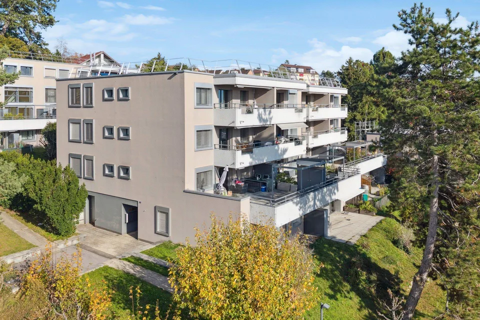 Geräumiges renoviertes Apartment in ruhiger Nachbarschaft