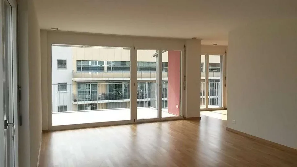 Appartement moderne à Dübendorf recherche un nouveau locataire !