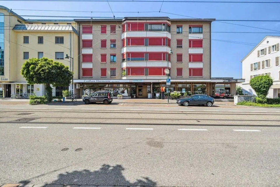 Im Zentrum von Birsfelden