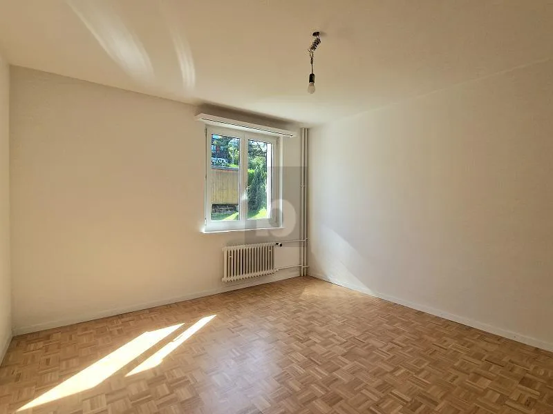 PRACTICAL, WITH A VIEW OF THE GREEN