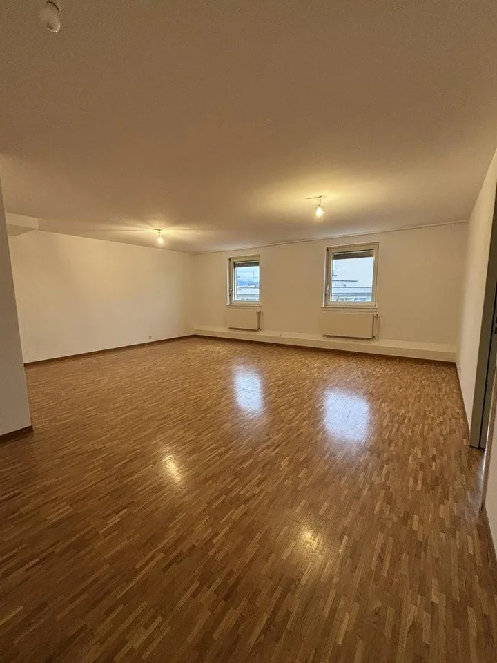 Splendide appartement idéalement situé près des nations et de la gare