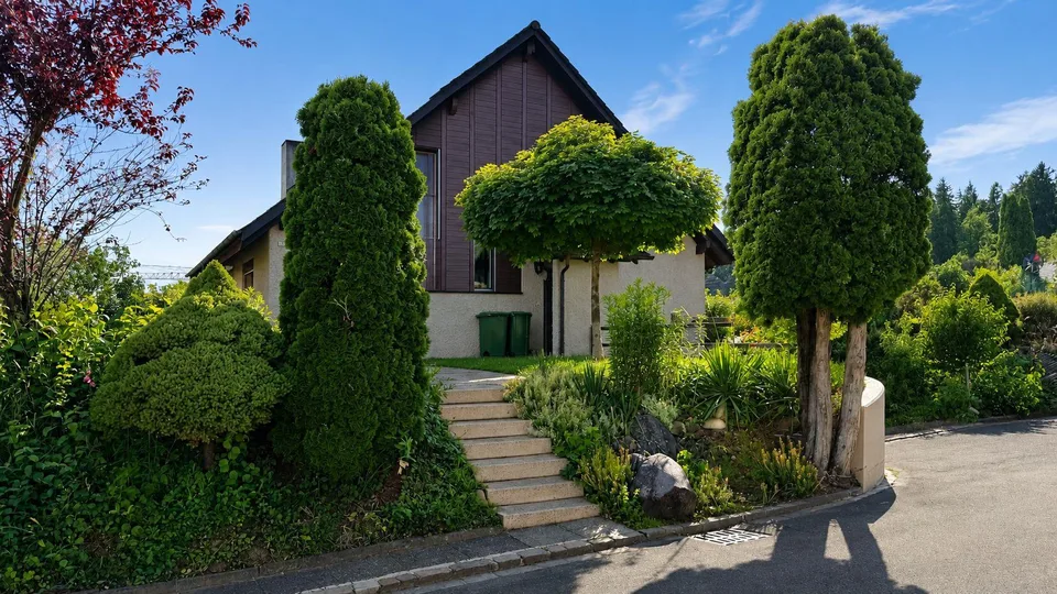 Freistehendes 5.5-Zimmer-Einfamilienhaus in Volketswil