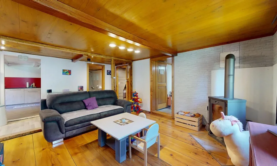 Autentico chalet ristrutturato - grande terreno sul fiume – foto 10 di 22