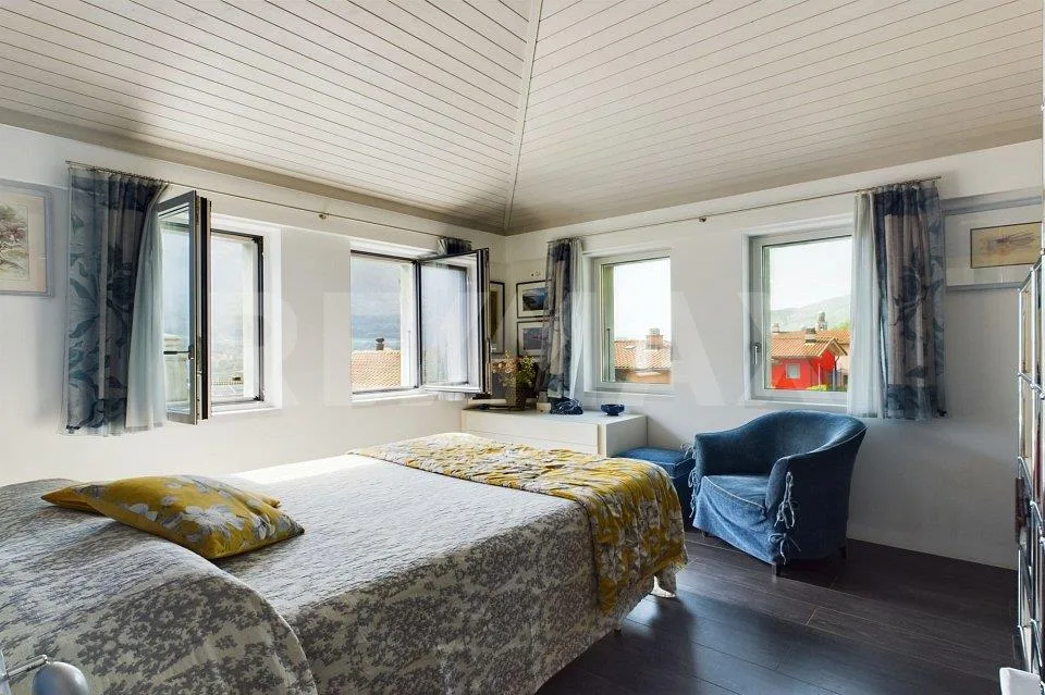 Casa ristrutturata con alta efficienza energetica – Foto 8 von 13