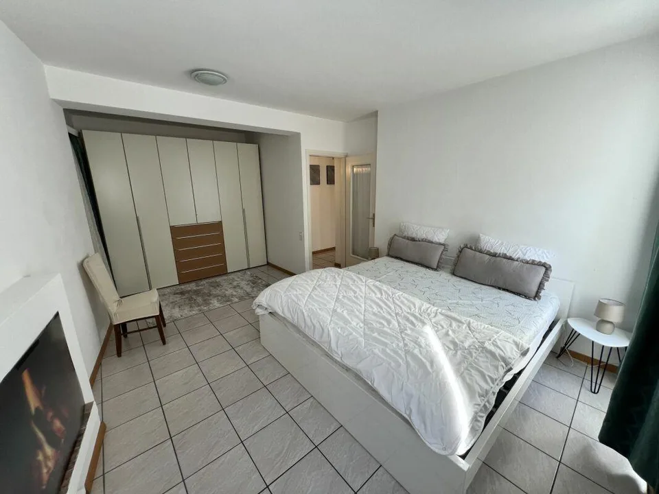 Schönes 5,5-Zimmer-Doppelhaus (3,5 + 3,5)
