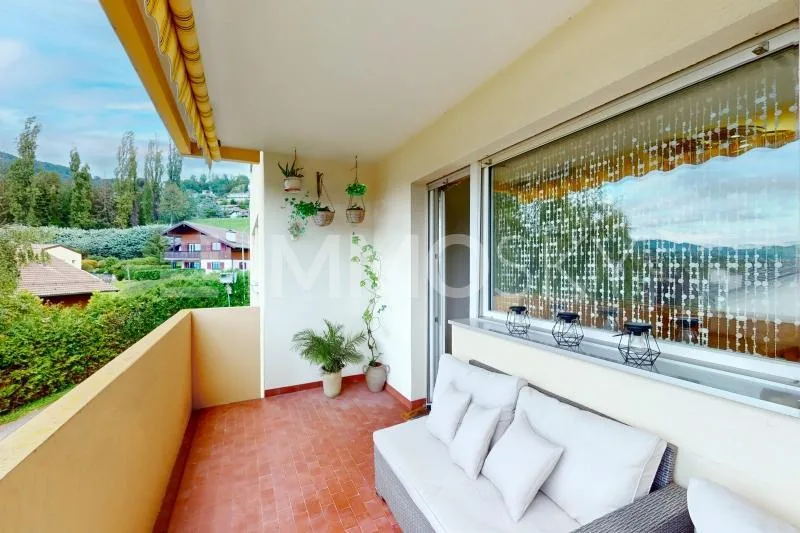 Geräumige 3.5-Zimmer-Wohnung in Chernex mit herrlicher Aussicht