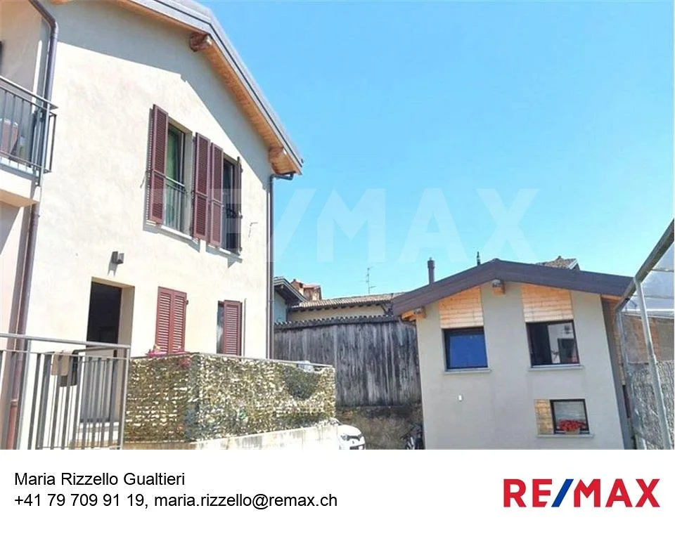 Spazioso 4 locali in residenza con corte e giardino