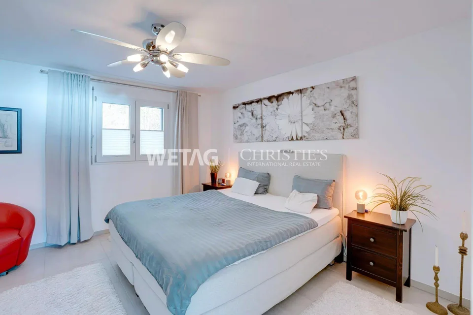 Bright & modern apartment with large terrace and panoramic view in Brissago for sale