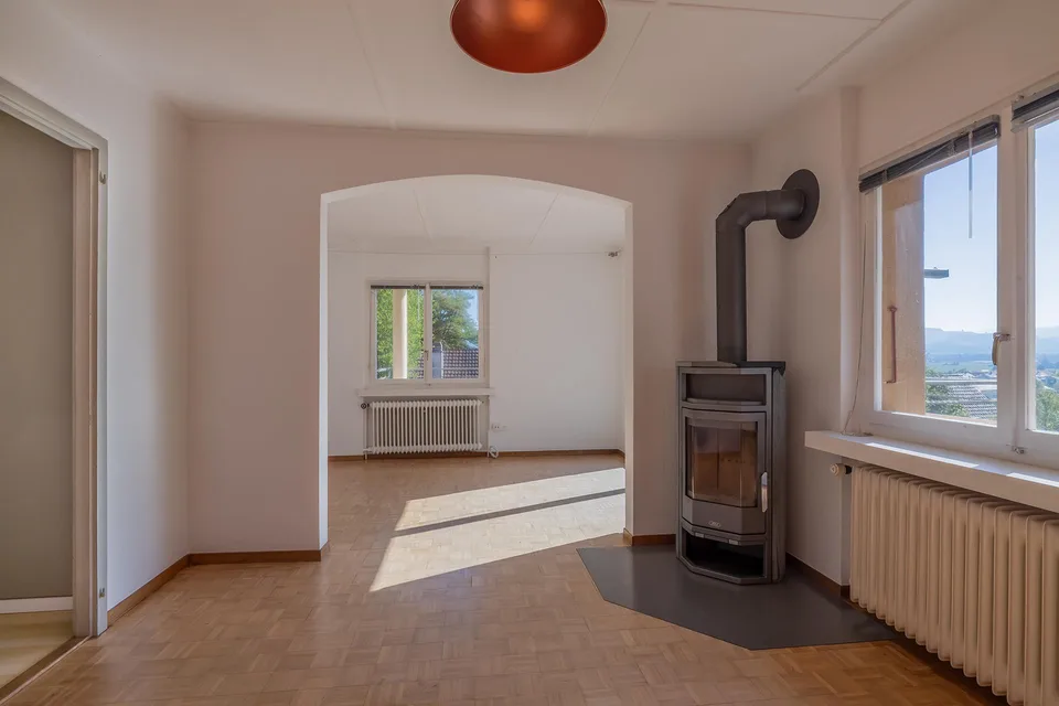 Casa con due appartamenti a Belp