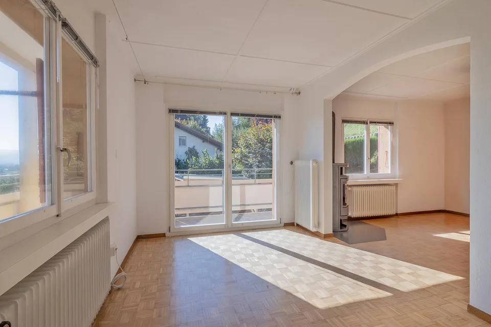 Casa con due appartamenti a Belp
