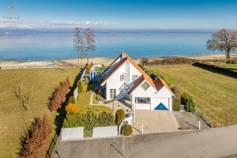 Vivre au bord du lac - vivre où les autres font du tourisme