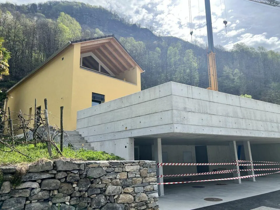 "Two Houses - Vogorno" (House A)