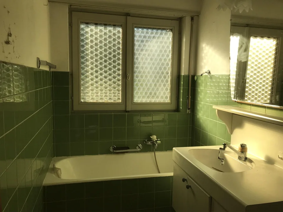 NOUVEAU PRIX - OCCASION UNIQUE - GRANDE MAISON UNIFAMILIALE - 5,5 PIÈCES AVEC JARDIN – photo 6 sur 13