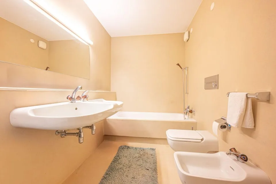 Luminoso appartamento in zona privilegiata | Helle Wohnung in privi...