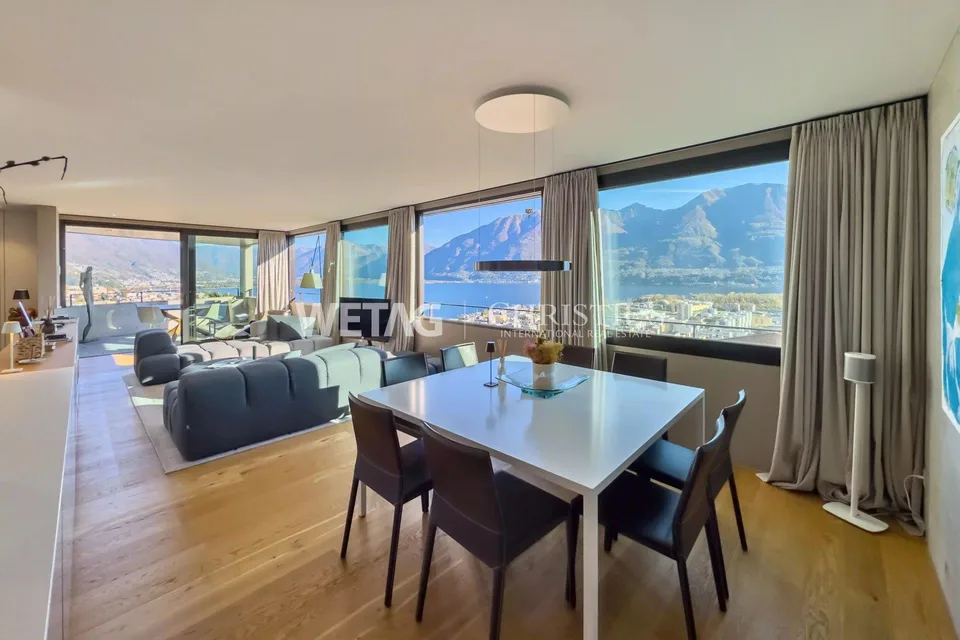 Moderne & helle Duplex-Wohnung mit Seeblick in Locarno-Monti zu ver...