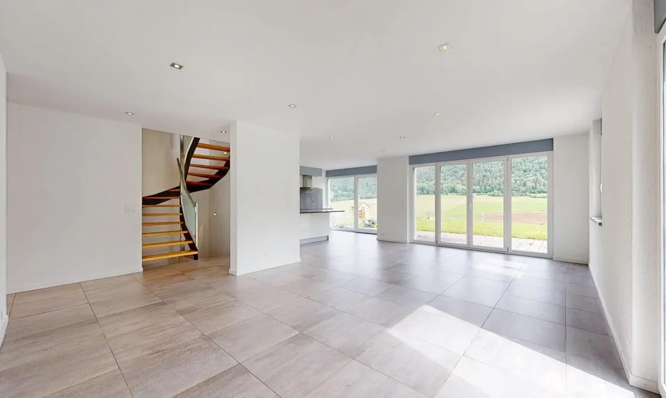 Family Home – 185 m² with Panoramic Mountain View