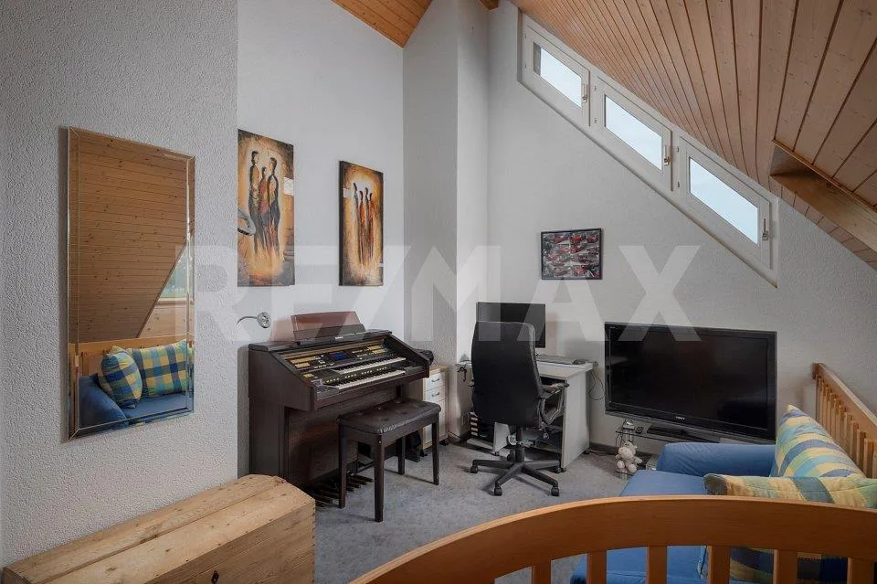 Bel appartement mansardé avec galerie – photo 8 sur 13