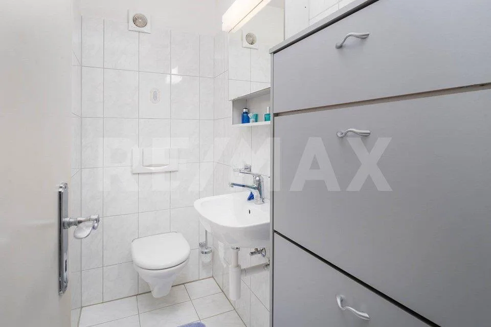 Bel appartement mansardé avec galerie – photo 11 sur 13