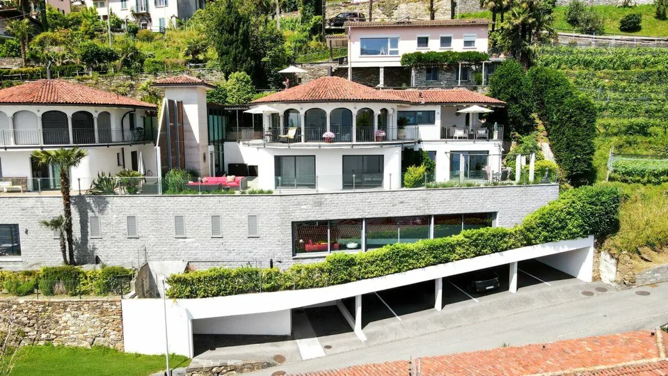 Brissago - Moderne Villa mit Aufzug und Innenpool – Foto 17 von 17