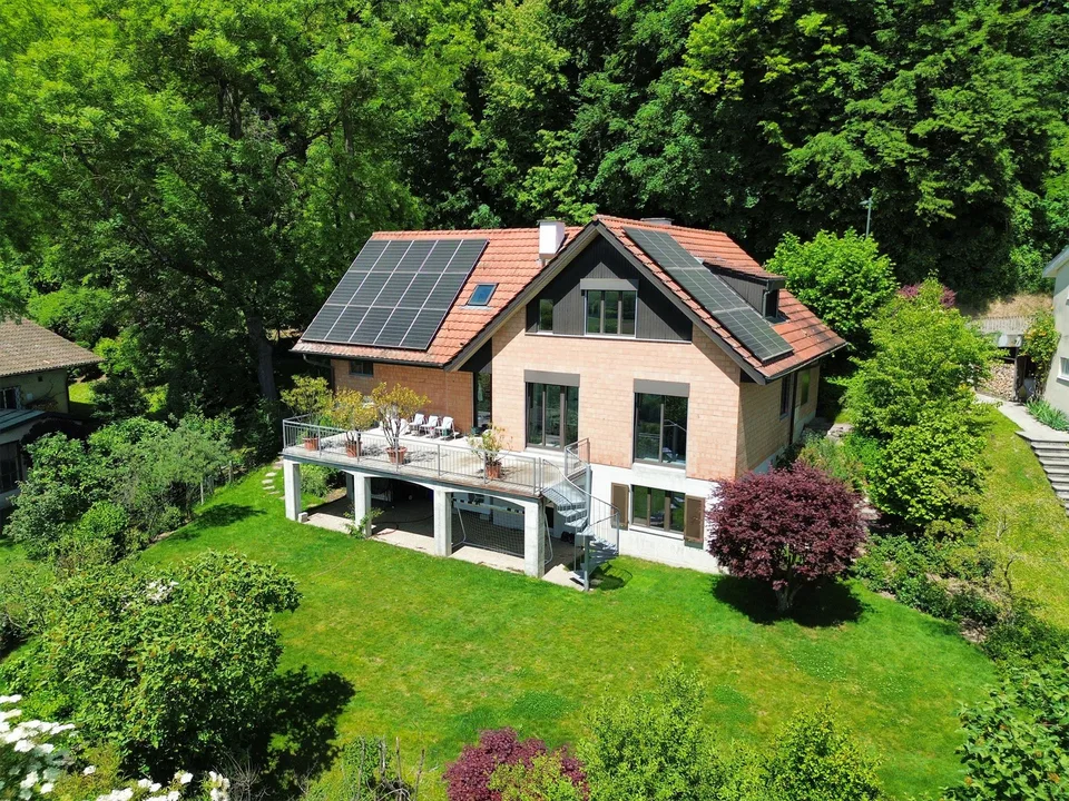 Grosszügiges Einfamilienhaus mit traumhafter Weitsicht