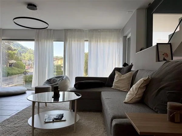 Origlio: Duplex-Wohnung 3.5 Zimmer