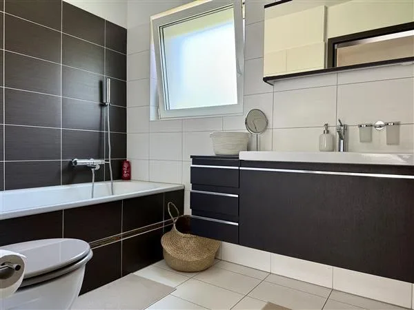 Origlio: Duplex Apartment 3.5 Rooms – photo 8 of 13